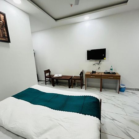 Townhouse Happy Habitat Guest House 그레이터 노이다 외부 사진