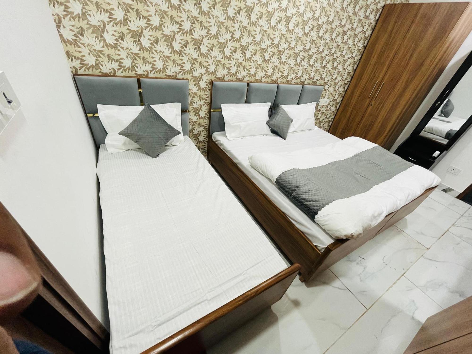 Townhouse Happy Habitat Guest House 그레이터 노이다 외부 사진